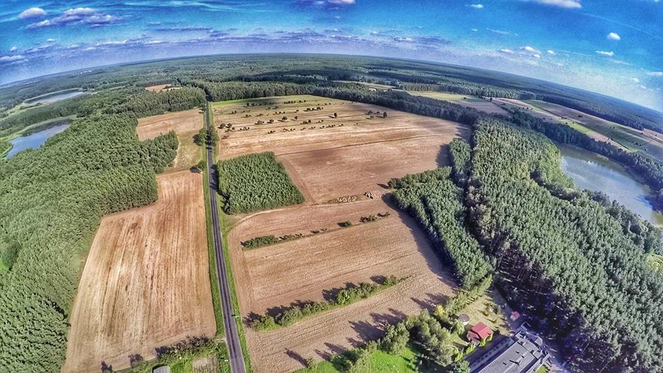 Zdjęcie z lotu ptaka ukazujące teren gminy