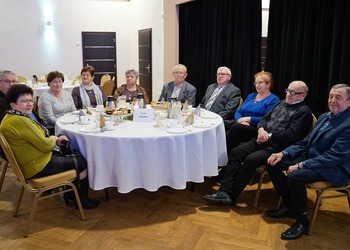 Zdjęcie przedstawiajace uczestników spotkania 