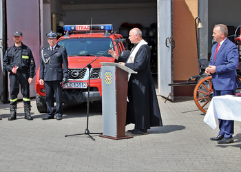 Uczestnicy odebrania łodzi dla OSP Wijewo 