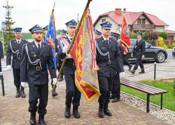 Uczestnicy obchodów 90 lecia osp Potrzebowo