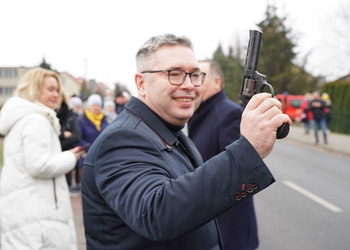 Zdjęcie przedstawia uczestników IV Biegu Powstańczego