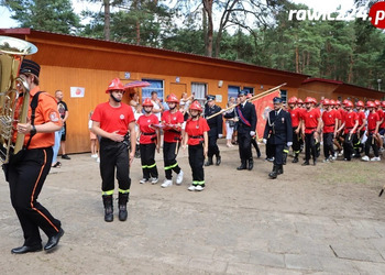 zdjęcie przedstawia uczestników obozu 