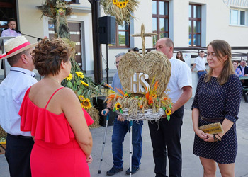 Zdjęcie przedstawia uczestników Dożynek Gminnych w Wijewie