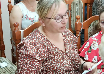 Zdjęcie przedstawia uczestników Klubu Seniora
