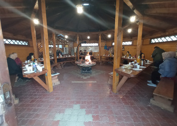 zdjęcie przedstawia Seniorów z klubu Seniora 