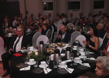 zdjęcie przedstawia publiczność