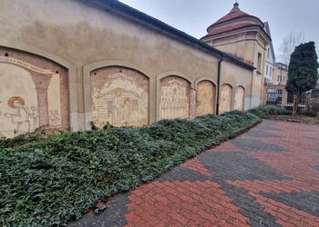 klasztor z zewnątrz