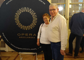 Zdjęcie przedstawia uczestników Klubu Seniora