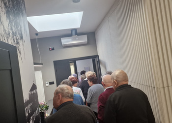 Zdjęcie przedstawia uczestników Klubu Seniora