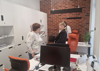 Zdjęcie przedstawia uczestników Klubu Seniora